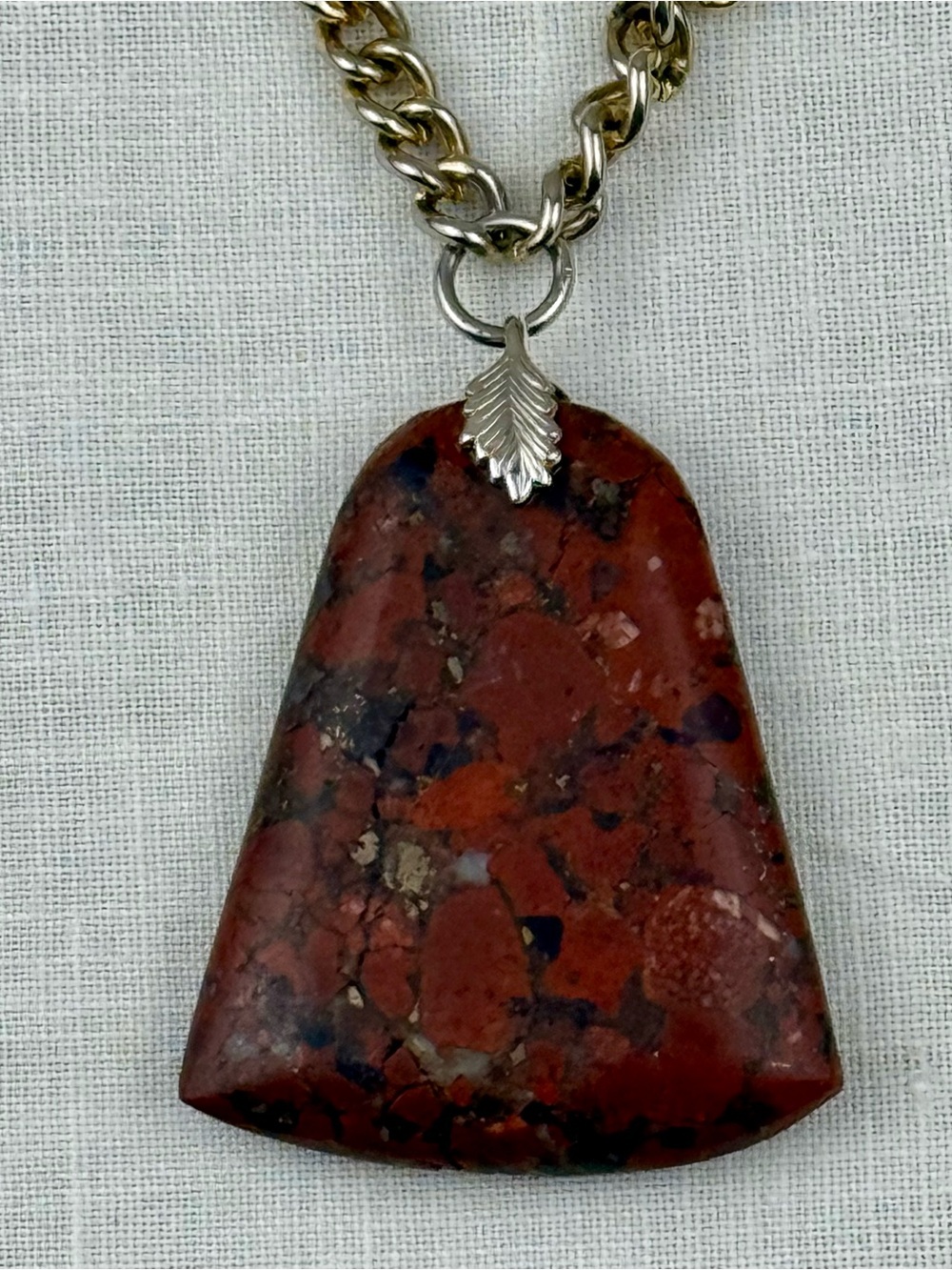 Red Stone Pendant Necklace Gold Tone Chain Leaf Accent Boho Artisan - Picture 2 of 5